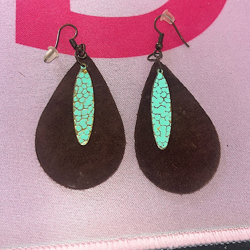 Leather earrings